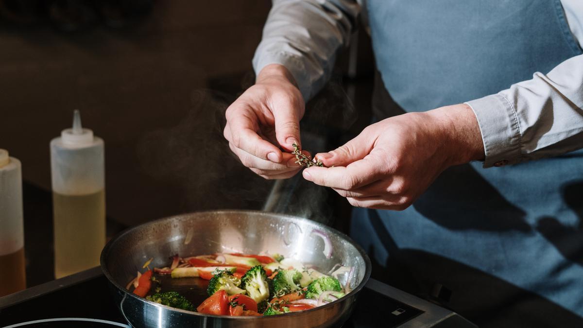 El superalimento para comer de noche que ayuda a dormir mejor y adelgazar a  la vez