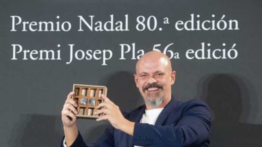 César Pérez Gellida en la ceremonia del Premio Nadal.