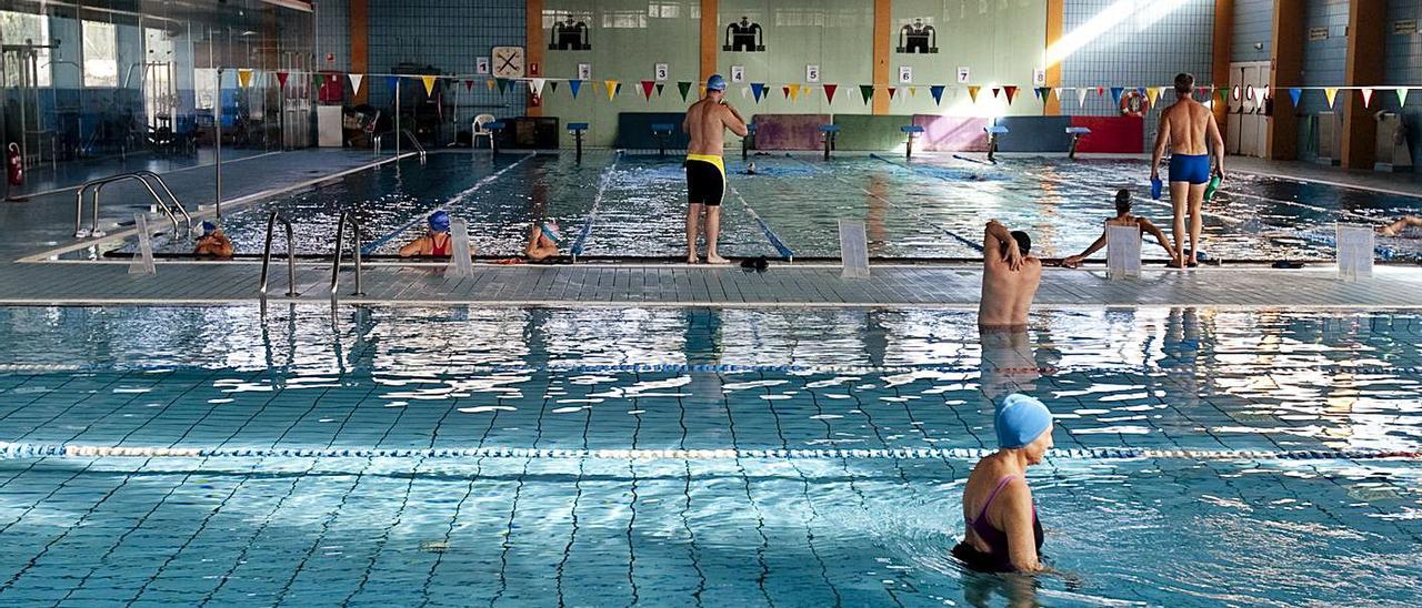 Cientos de usuarios se quedan sin servicio por el cierre de la piscina  cubierta de Ontinyent - Levante-EMV