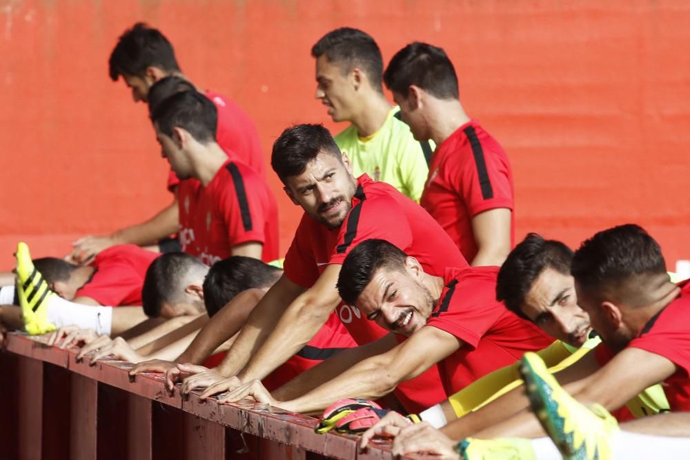 Presentación de Xavi Torres y entrenamiento del Sporting