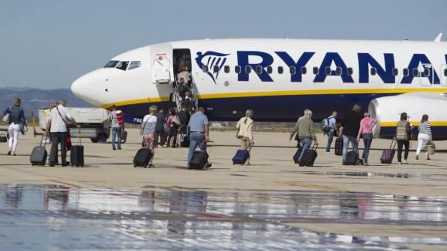 El aeropuerto de Castelló ultima dos vuelos con Polonia y estudia más destinos de Ryanair