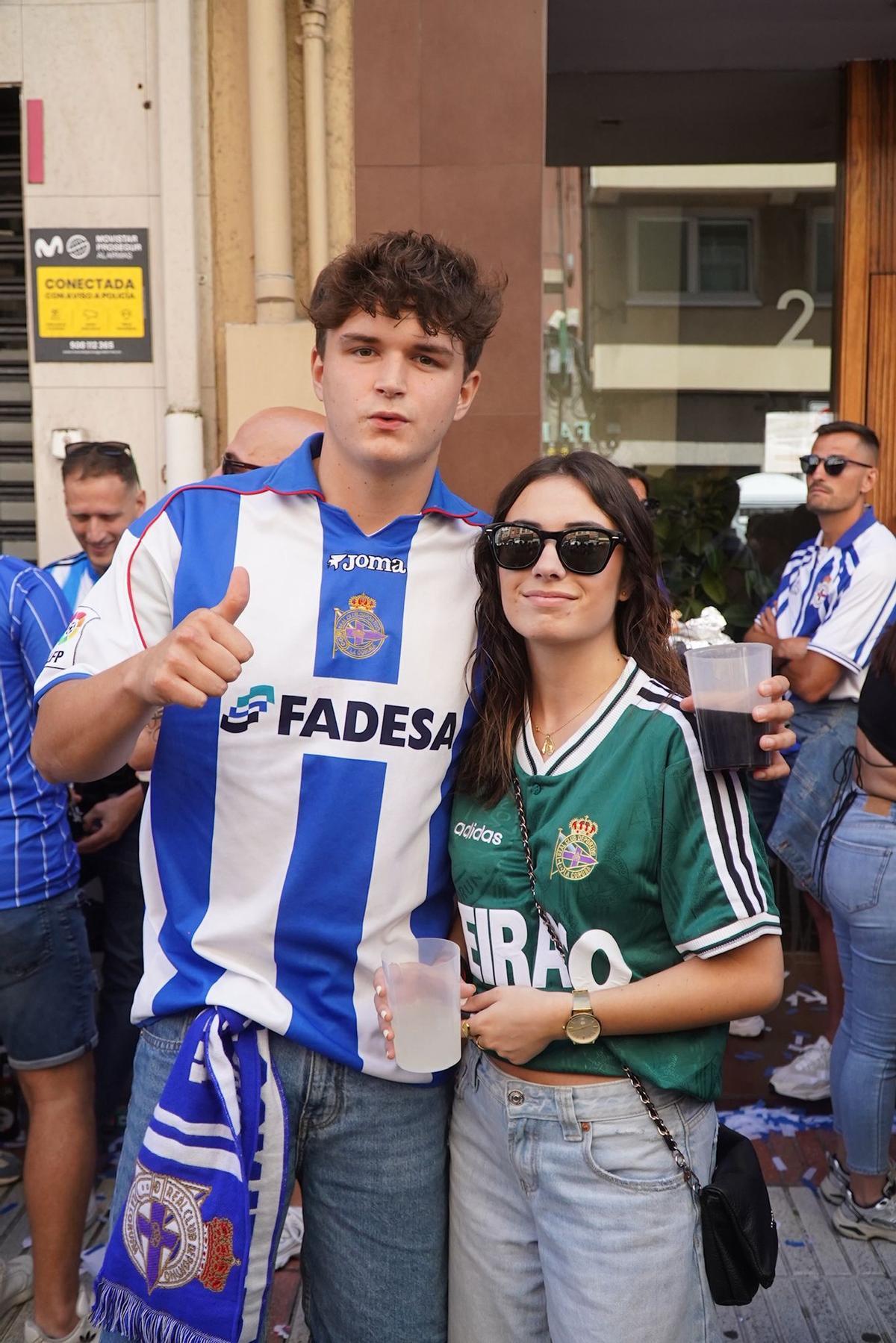 Así fue el ambiente en la calle San Juan y por toda A Coruña antes del Deportivo-Las Palmas