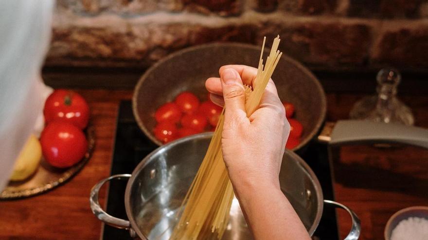 Cuatro trucos de cocina avalados por la ciencia que te harán la vida más fácil