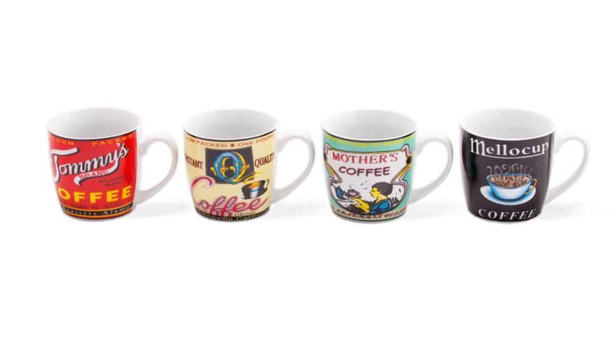 Varios diseños de mugs de la colección de muy mucho.