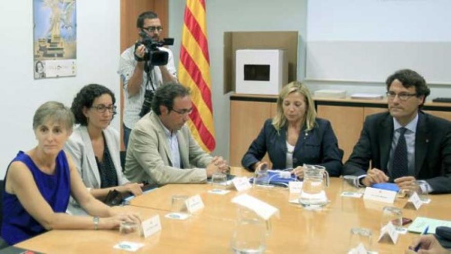 La Generalitat anuncia la presencia de observadores extranjeros en la consulta