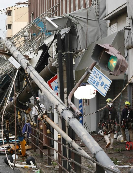 Devastación provocada por el tifón Jebi en Japón