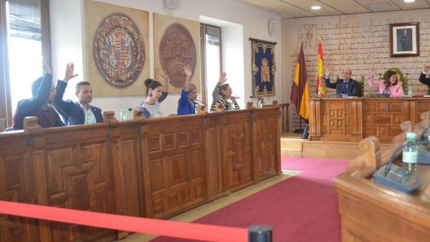 Integrantes del Grupo Municipal del PP en Benavente. | E. P.