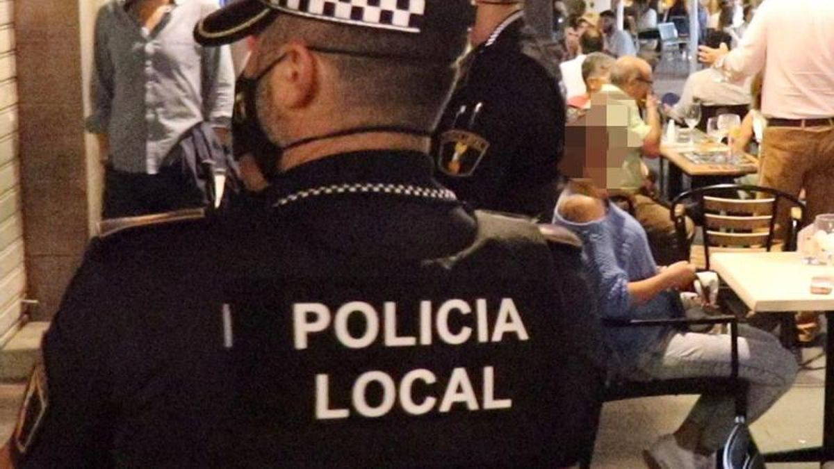 Agentes de la Policía Local de Alicante
