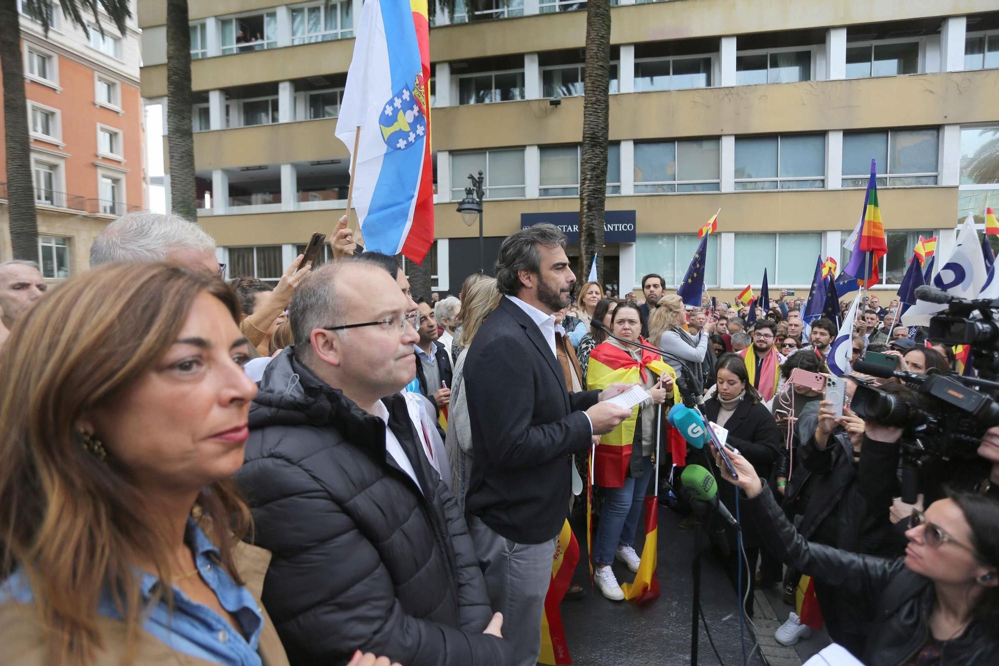 Miles de personas protestan en A Coruña contra la amnistía