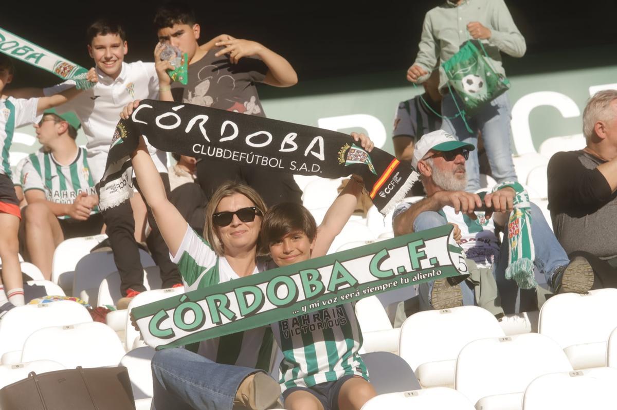 Córdoba CF-Mirandés | Las imágenes de la afición en El Arcángel