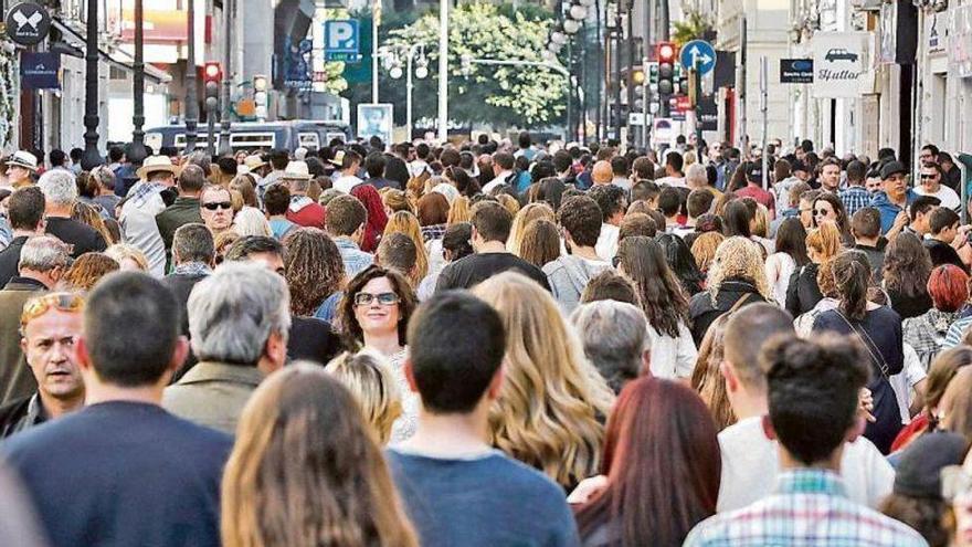 La edad media de la población de València se establece en los 44,7 años
