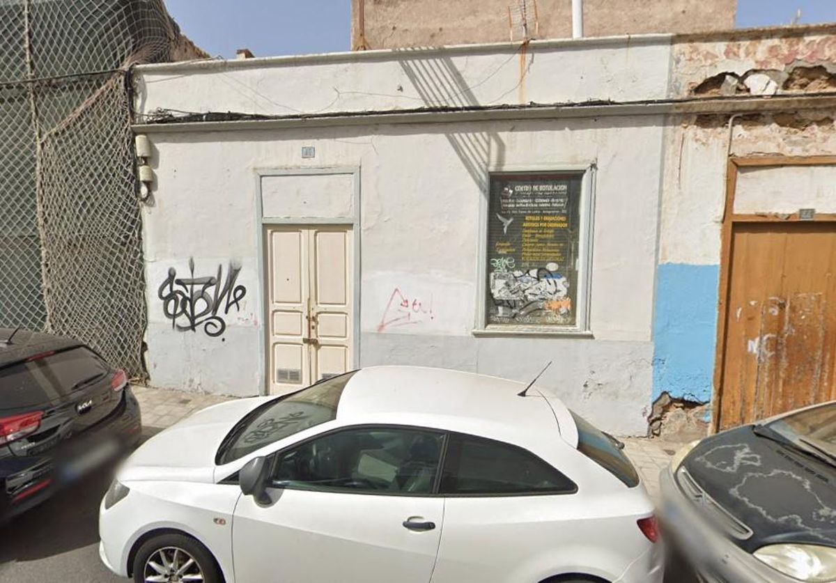 Vivienda okupada en cuestión, en el barrio de El Toscal