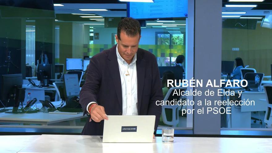 Rubén Alfaro, alcalde de Elda, responde a las preguntas de los ciudadanos (I).