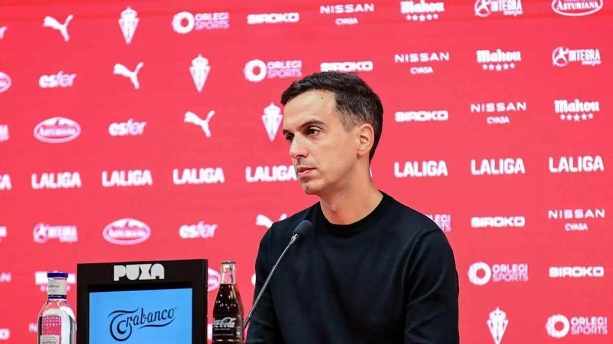Borja Jiménez, entrenador del Real Sporting, avisa al Córdoba CF: «Su juego nos puede llevar a sentirnos cómodos»