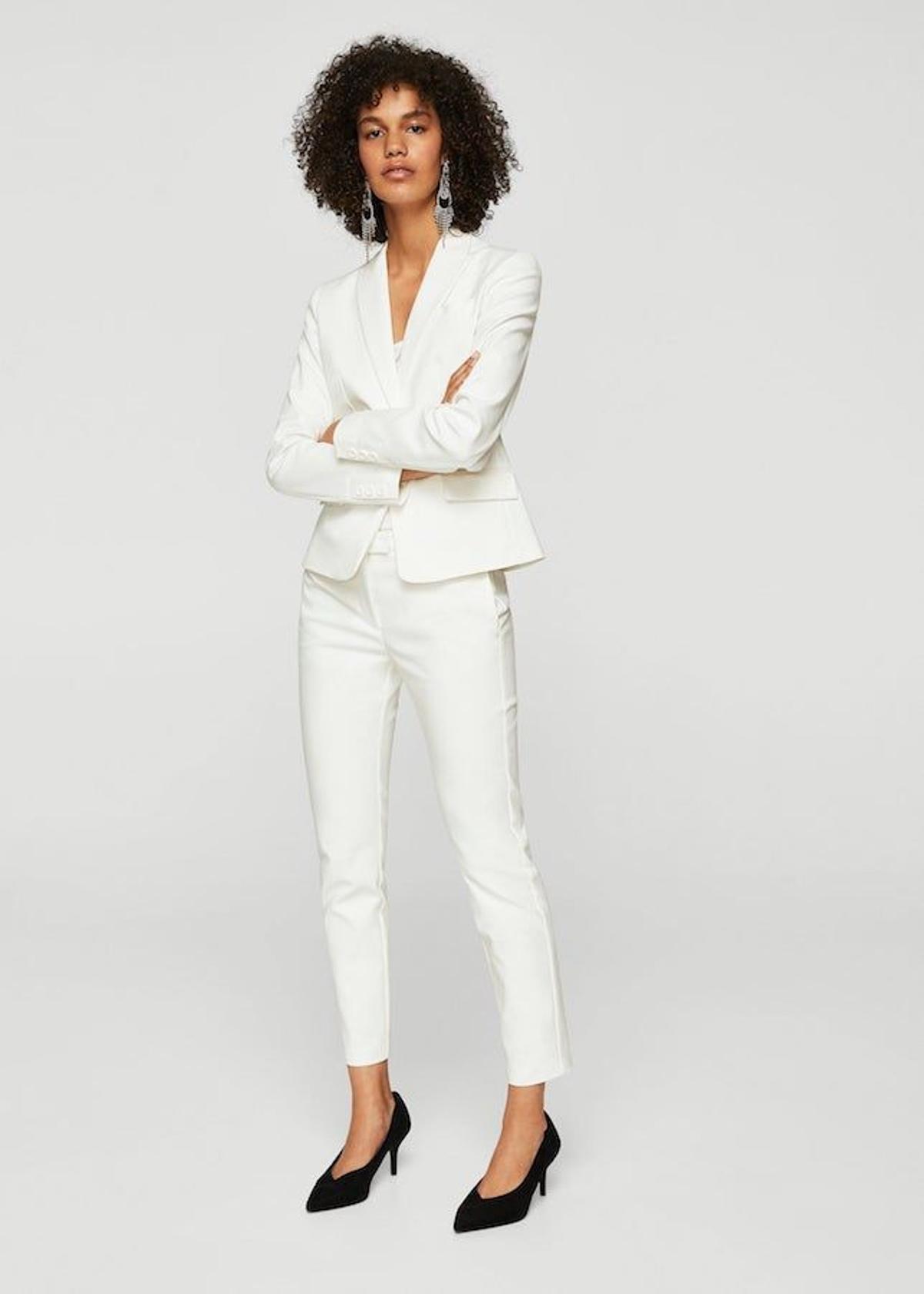 Traje de chaqueta y pantalón: el 'total white'