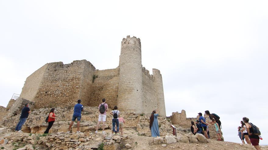 El castillo de Xivert revive su época dorada con el proyecto  “Els teus castells”