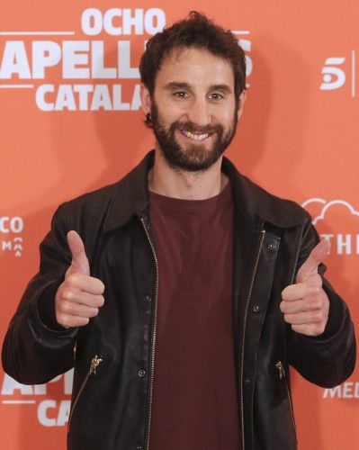 El estreno de 'Ocho Apellios Catalanes' congregó a numerosos rostros de la política y el cine, además del elenco de la película