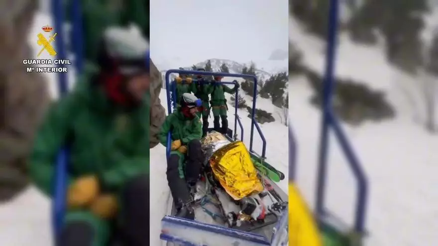 Rescatado en el Aneto un esquiador con la tibia rota