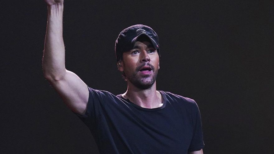 Enrique Iglesias regresa a España con un lleno absoluto tras cinco años de ausencia