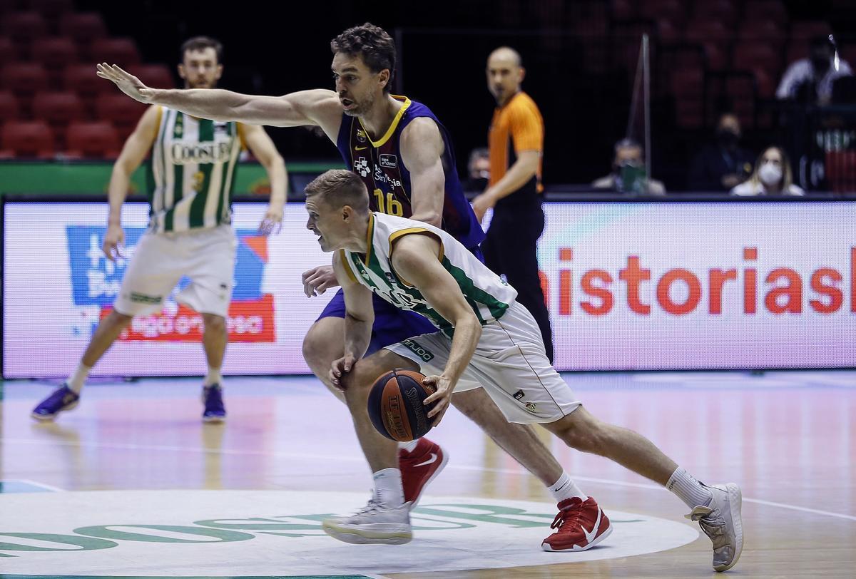 El Barça atropella el Betis a la seva pista amb 10 minuts que voregen la perfecció