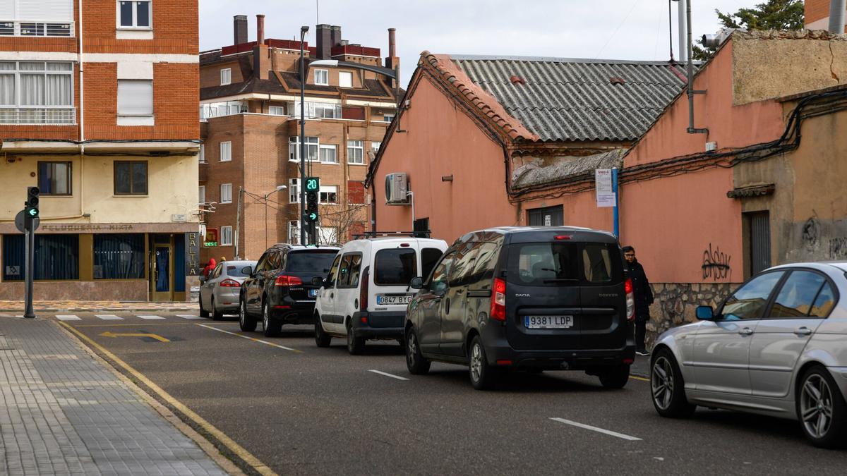 Calle por la que se desviará el tráfico desde la avenida de Galicia.