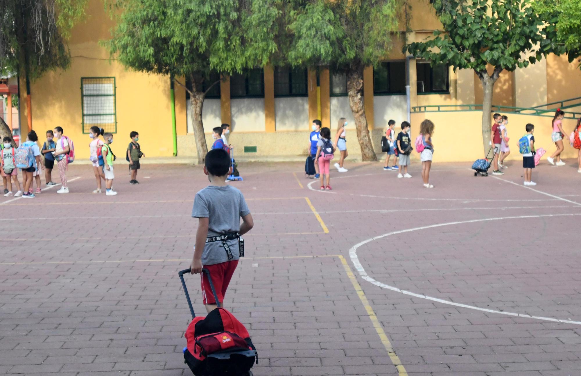 Vuelta al cole en Murcia: así han arrancado las clases en el colegio Vistabella de Alcantarilla