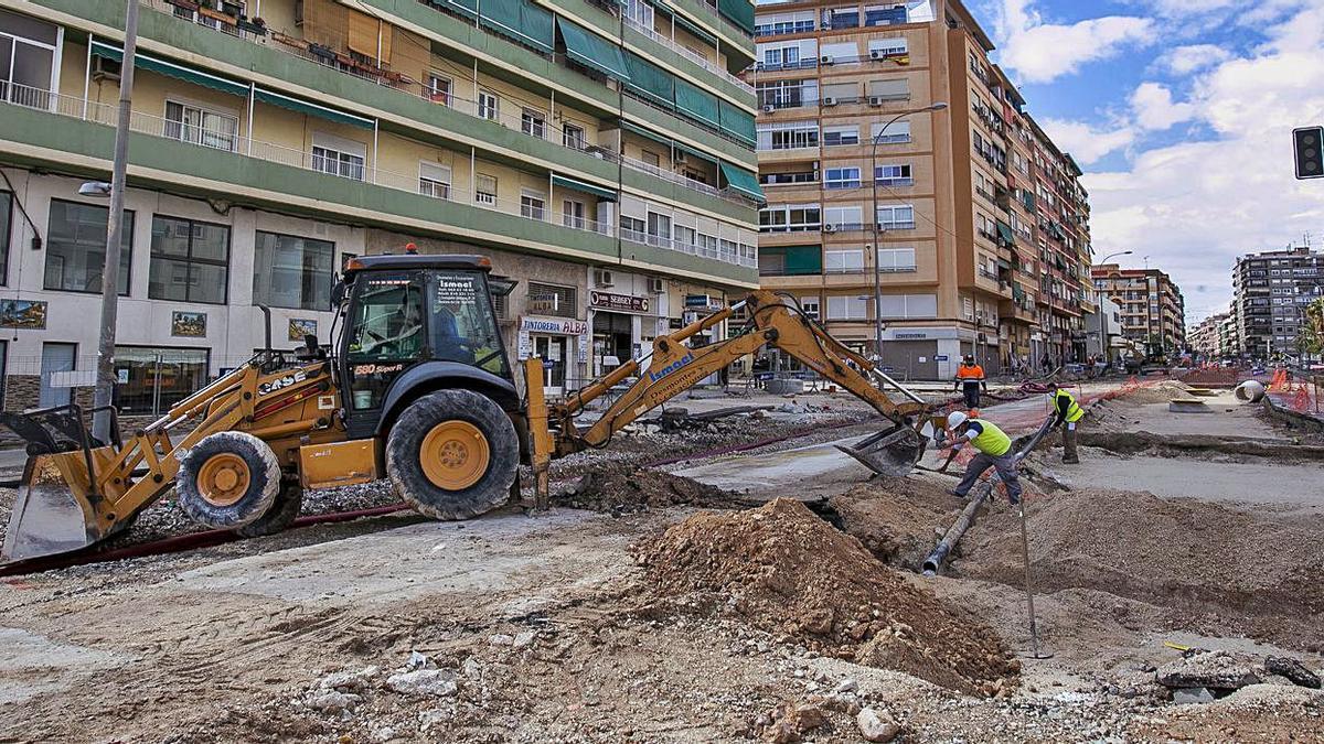 El Pla teme que la ORA en Carolinas Altas agrave el tráfico y la falta de aparcamiento