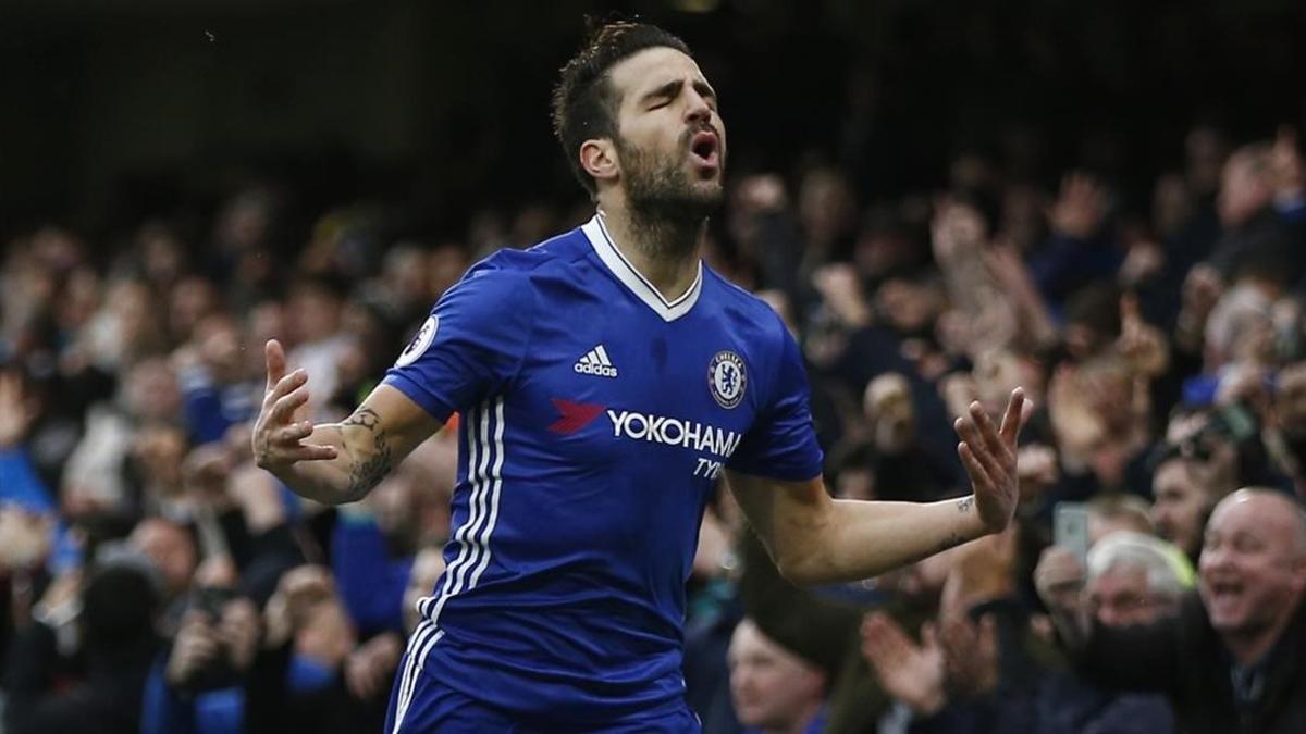 Cesc celebra su gol ante el Swansea.