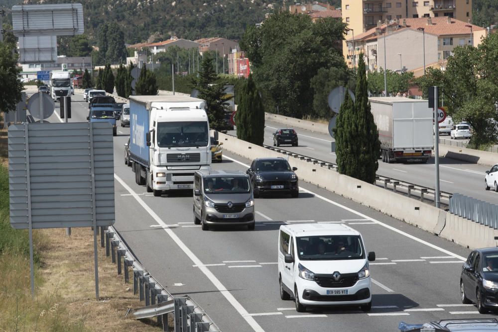 Retencions a la frontera i l''N-260