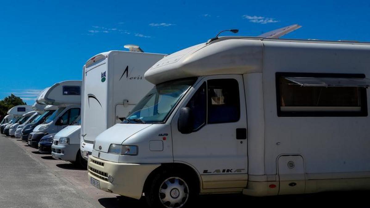 Estacionamiento habilitado para autocaravanas en O Bao.