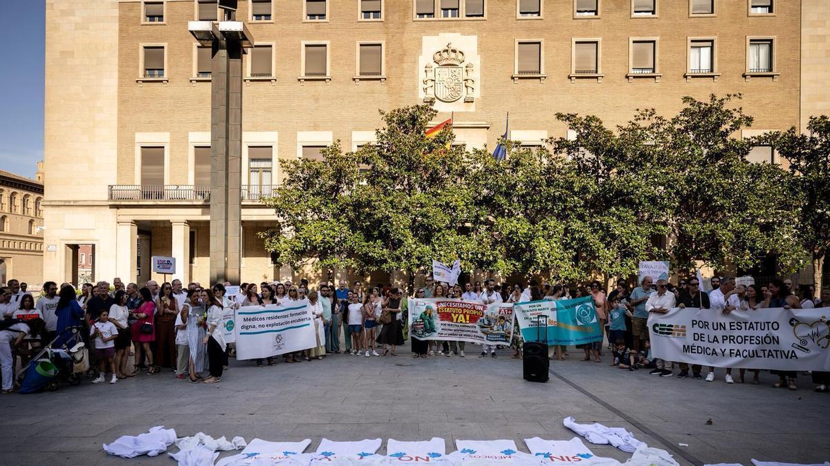 Protesta de los médicos en la quinta semana de huelga del año.