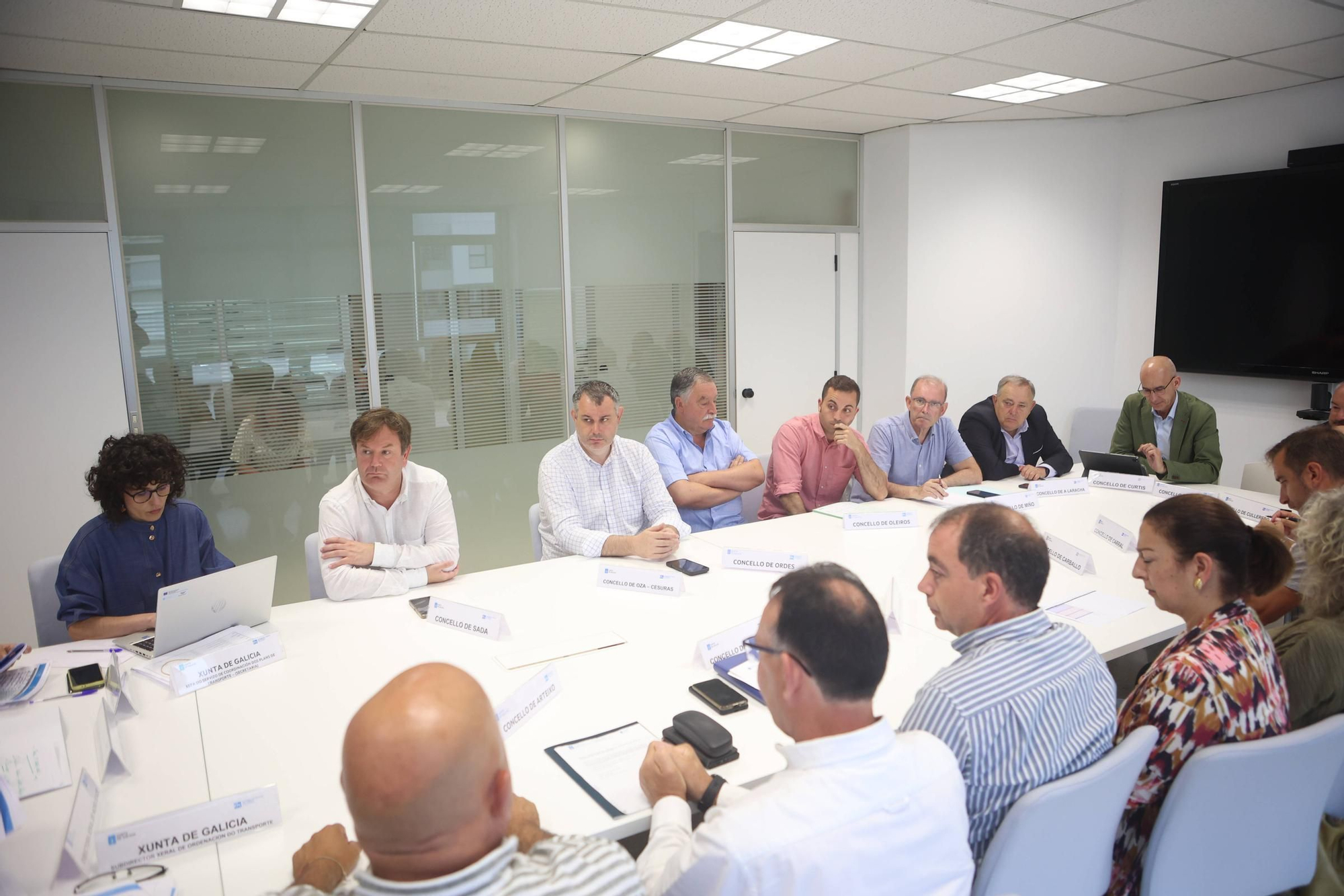 Reunión en A Coruña de la comisión de seguimiento del Área de Transporte Metropolitano