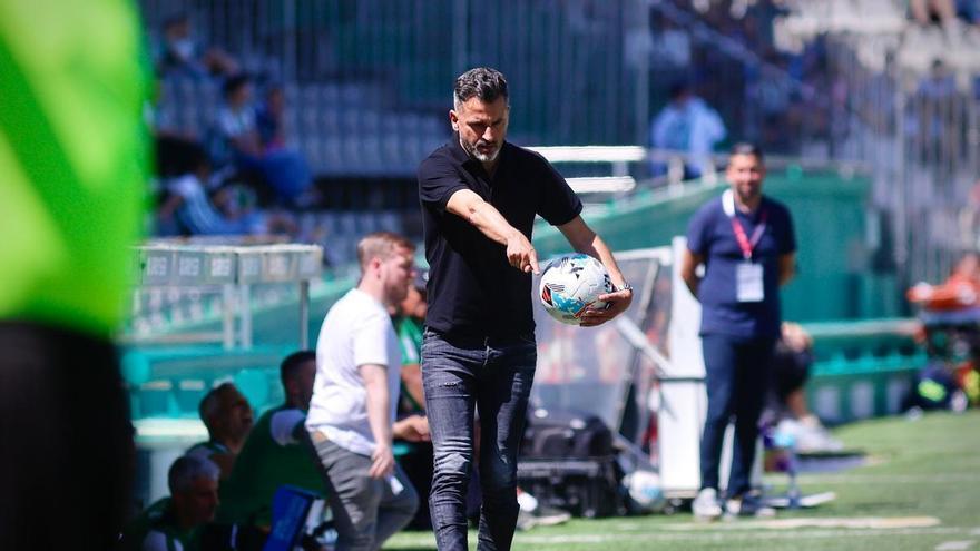 El Córdoba CF desafía a la historia: ningún equipo ha podido remontar siete puntos para alcanzar el 'play off' a Primera