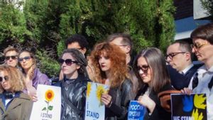 Detinguts a Geòrgia dos dissidents russos que afirmen esperar visats per a Espanya