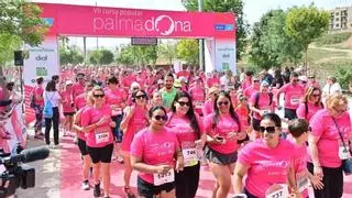 Una marea rosa inunda el Parc de sa Riera por la visibilización de la mujer en el deporte en la carrera Palmadona