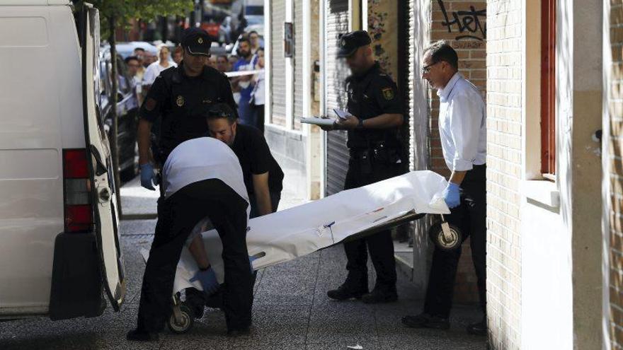 Un hombre agrede a su exmujer en Zaragoza y después se suicida.
