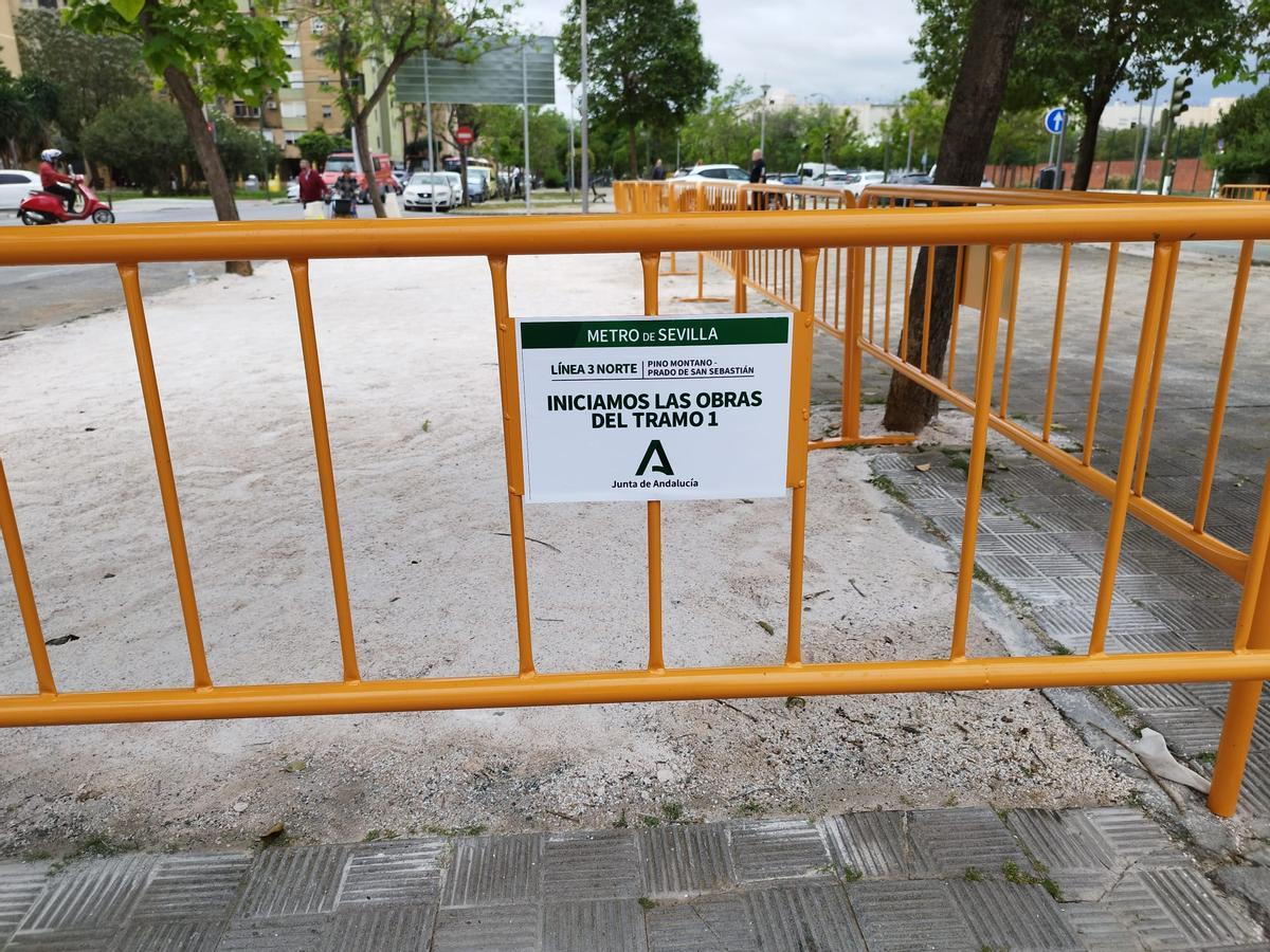 Obras de la línea 3 del Metro de Sevilla en Pino Montano