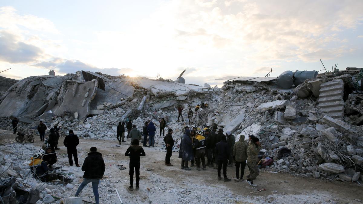 Restos de un edificio en Siria tras los terremotos