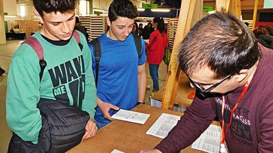 D&#039;avui a dissabte, la mostra del Palau Firal orientarà estudiants i famílies en setze direccions diferents