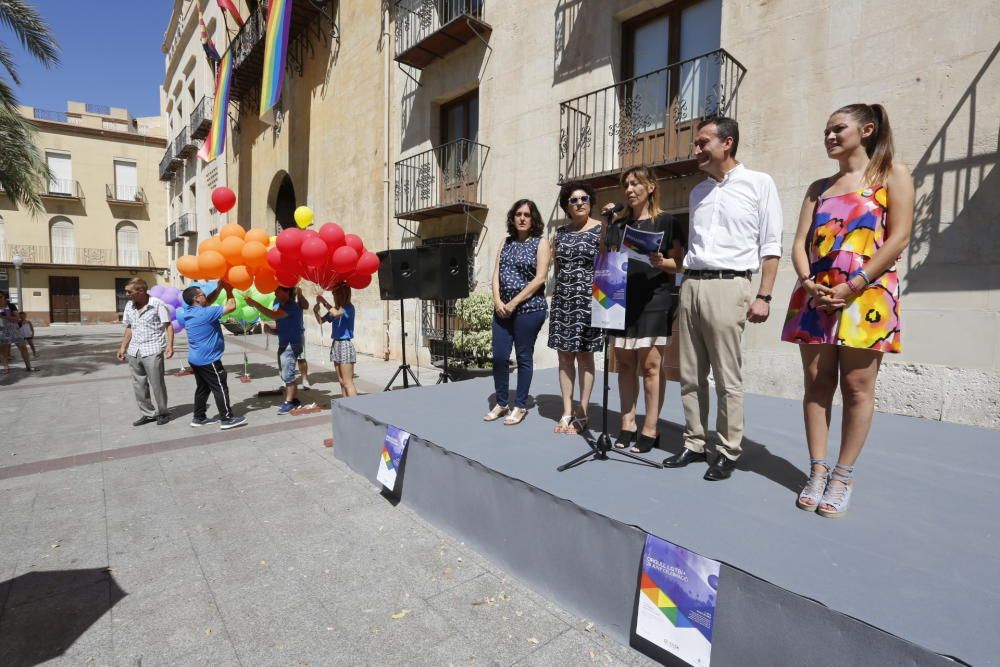 Elche se suma al día LGTBI