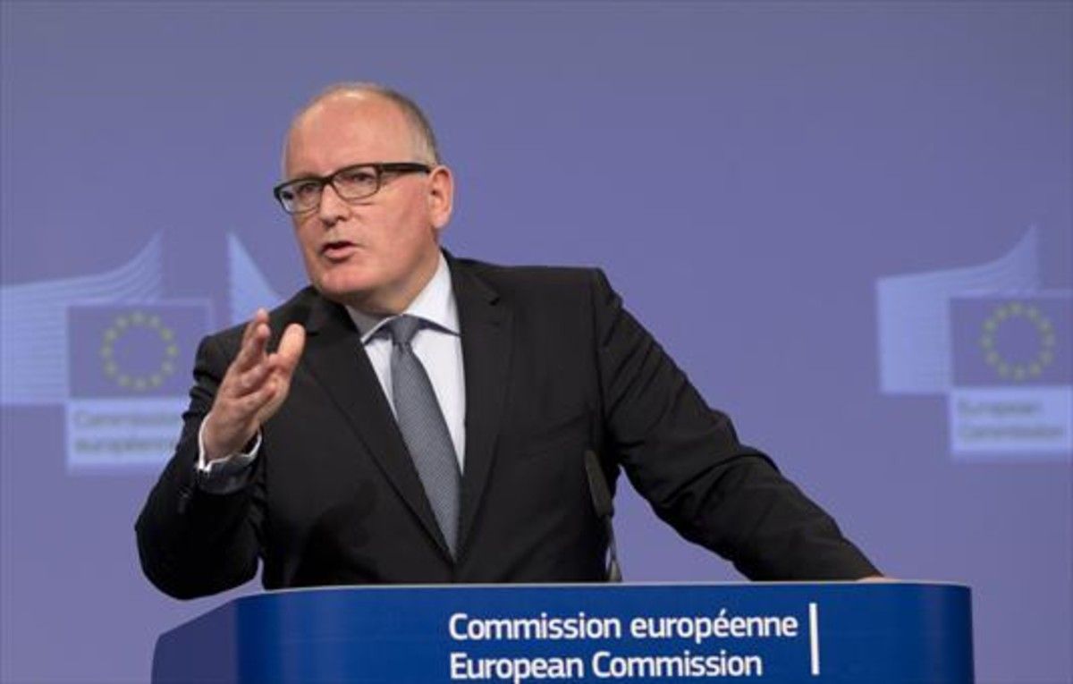 El vicepresidente de la Comisión Europea, Frans Timmermans, ayer, en Bruselas.