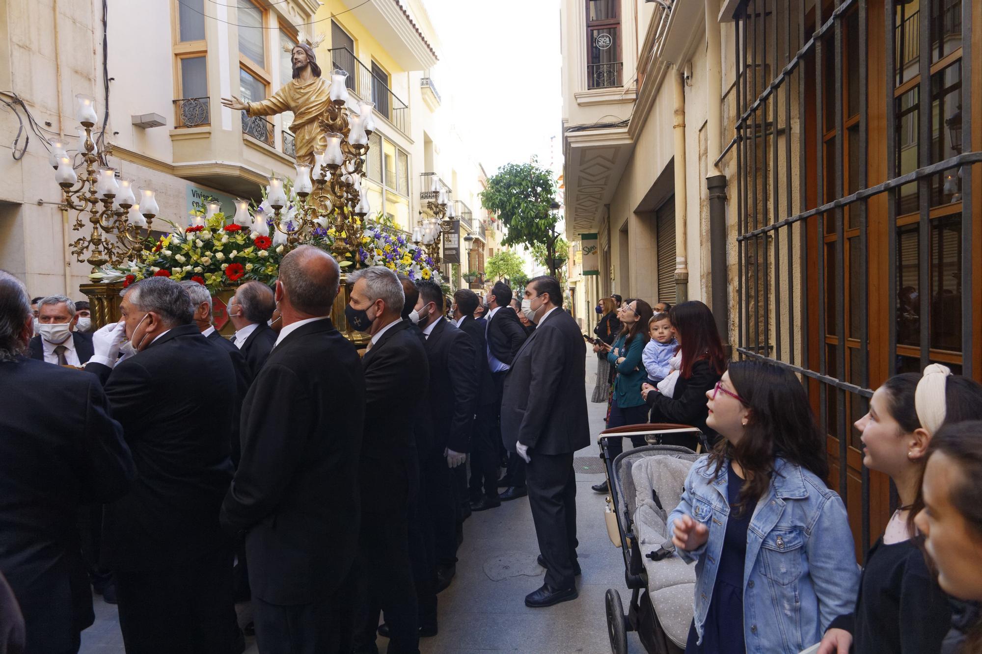 Procesión del Encuentro de Pascua en Castelló.