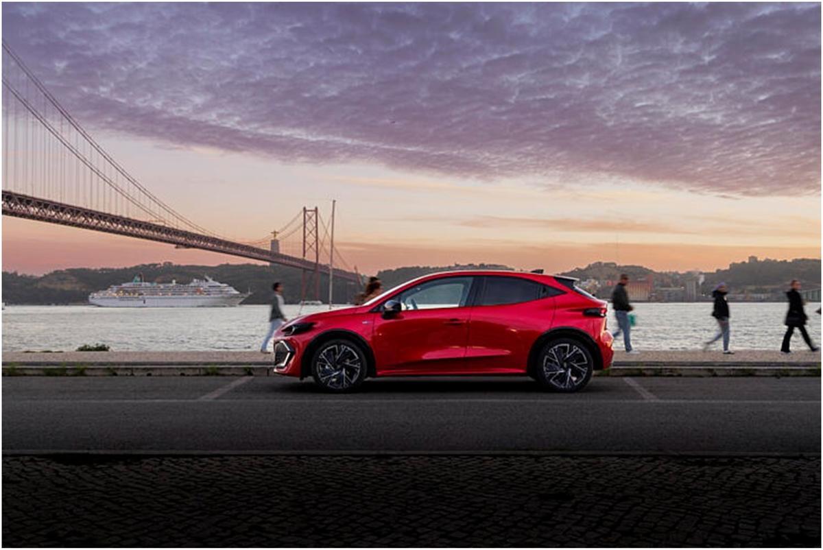 El nuevo Renault Clio llega a Cáceres con más diseño, tecnología híbrida y eficiencia récord.