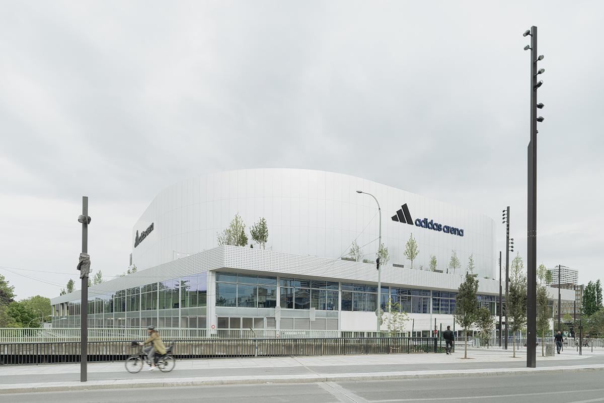 Imagen del Adidas Arena por fuera.