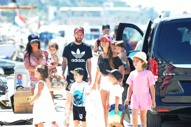 Messi, Fábregas y Suárez, en Ibiza