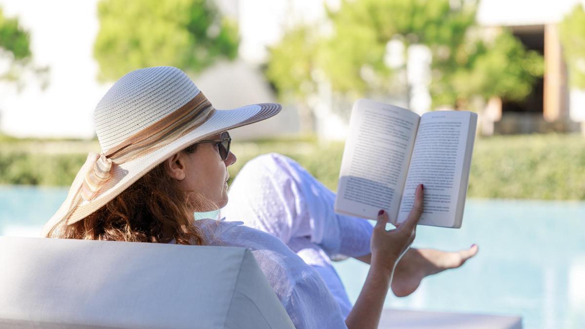 En defensa de los libros de piscina, por Jorge Fauró