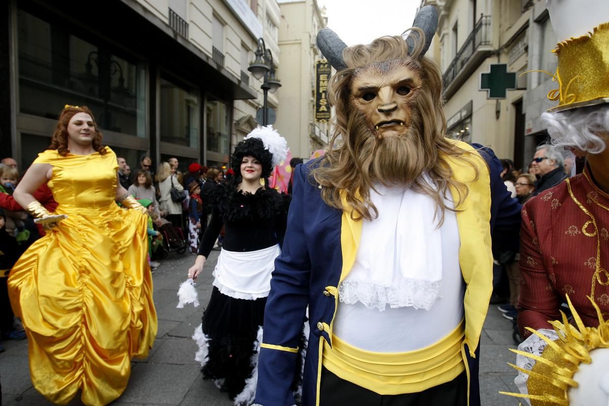 El gran desfile del Carnaval de Córdoba, en imágenes