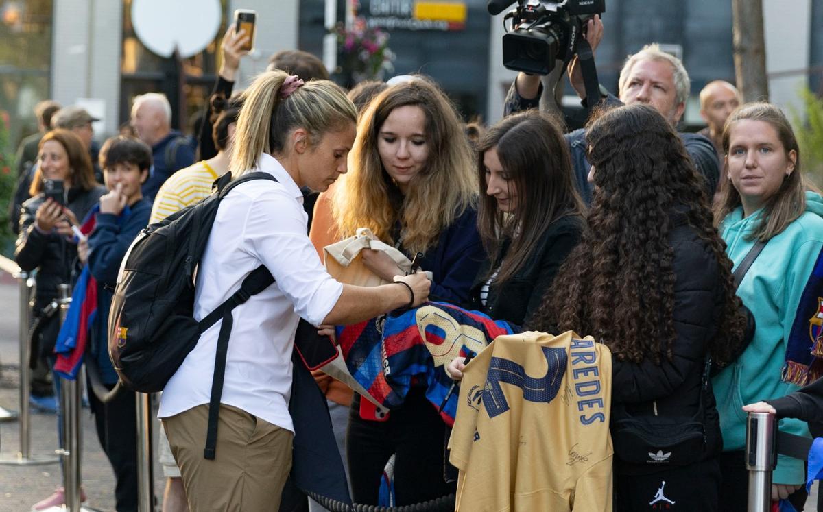 Así fue la llegada a Eindhoven del FC Barcelona