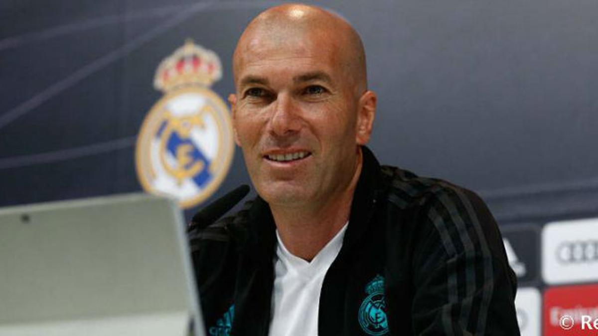 Zidane: Lo que ha hecho el Barcelona, ganar la Liga, para mí es lo más complicado