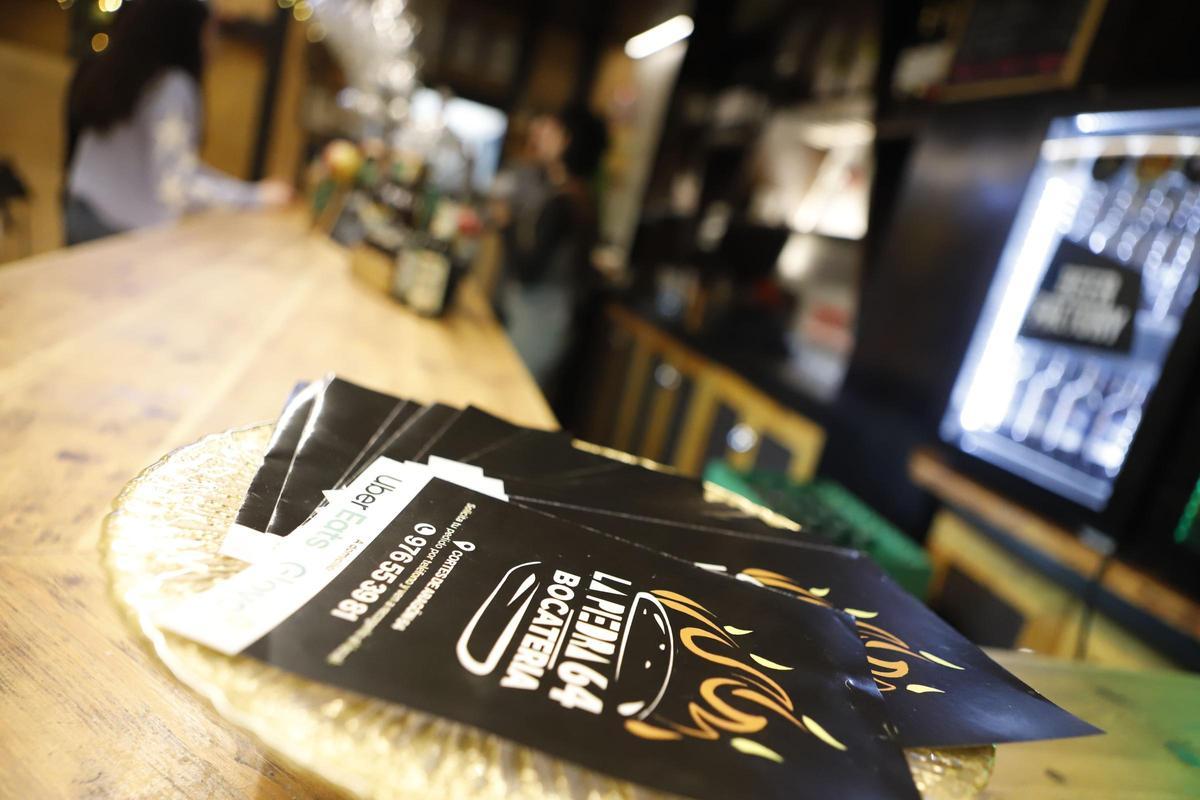 En imágenes | Así es La Piedra 64, el restaurante con los bocadillos más originales de Zaragoza